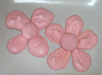 Confitures, thé et gourmandises aux roses Confitures, thé et gourmandises aux roses