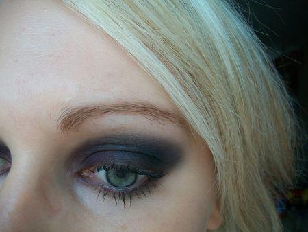 Jet & Black Dog Black palette URBAN DECAY make_up_014