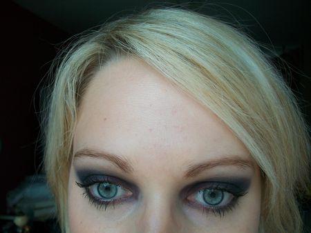 Jet & Black Dog Black palette URBAN DECAY make_up_019