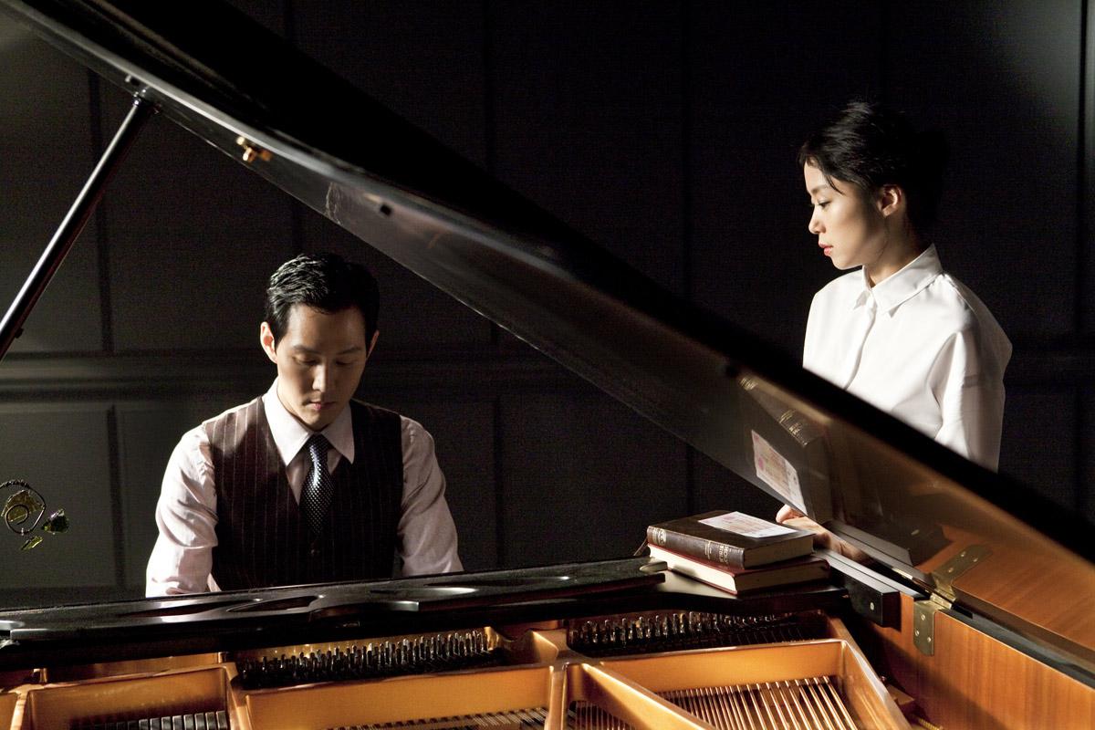 Jeon Do-Yeon et Lee Jung-jae. Pretty Pictures