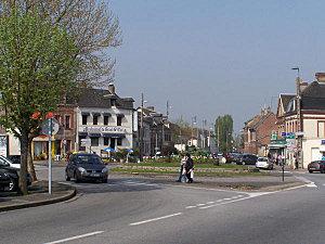 Questions d’avenir vous répond carrefour-place-aristide-briand.JPG