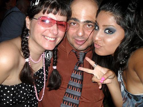 1 mariage en 2010 et une super soirée en famille :) 1 mariage en 2010 et une super soirée en famille :)