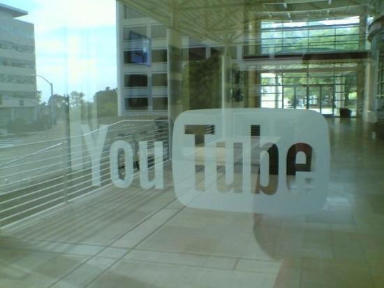 locaux-youtube-work-16 locaux youtube work 16 550x412 Envie de travailler chez Youtube ? Découvrez leurs locaux...