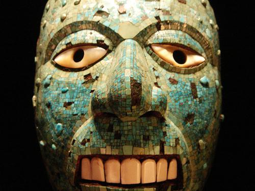 Mixtec-Aztec mask of Xiuthecuhtli