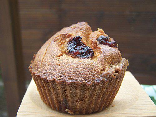 Mini cakes cerises séchées et éclats de chocolat blanc. 01aaaa1-028.jpg