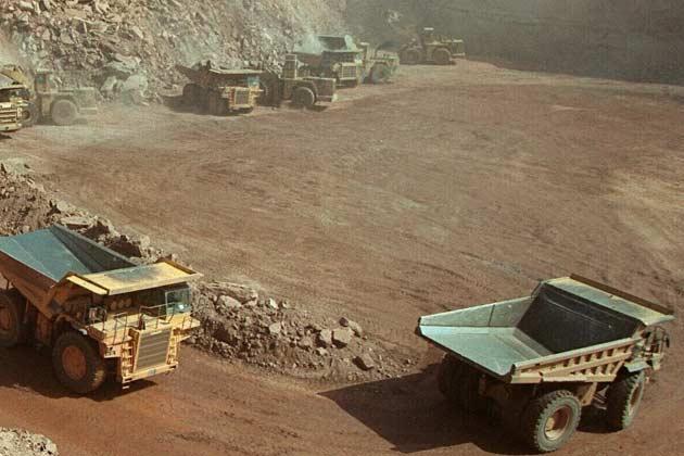 Une carrière d’une mine d’uranium à ciel ouvert près d’Arlit au Niger. 