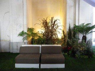 Quelques photos choc pour quelques mots coin salon sous l'arc Héré, photo MC Poirier