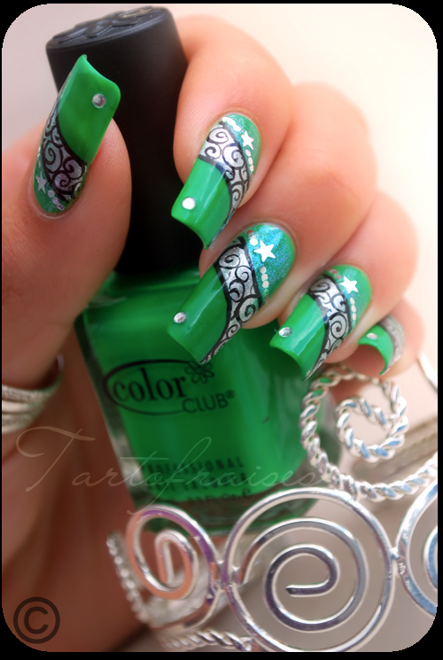 Baroque futuriste http://tartofraises.nailblogs.net/nailart/baroquefuturist/baroque_futur40.png