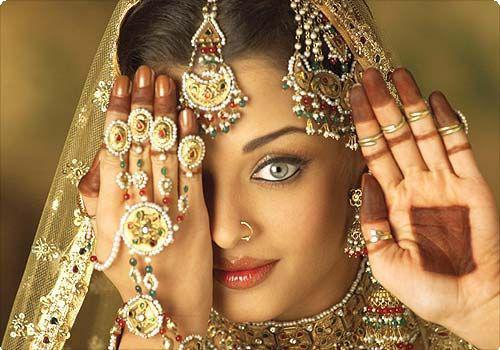 Aishwarya Rai inspirée par Beyoncé manabelle_beaute_aishwarya-rai.jpg