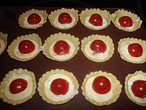 Les-mini-tartelettes-aux-tomates-cerise-3.jpg