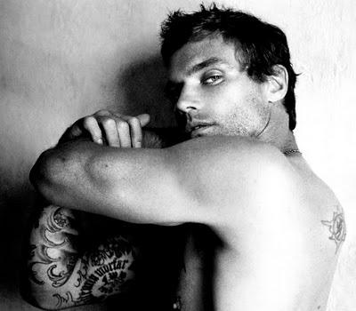 NICK YOUNGQUEST par Joseph Bleu..