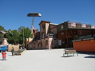 Parcs d'attractions et Halloween ! Parcs d'attractions et Halloween !