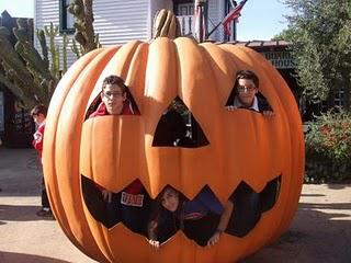 Parcs d'attractions et Halloween ! Parcs d'attractions et Halloween !