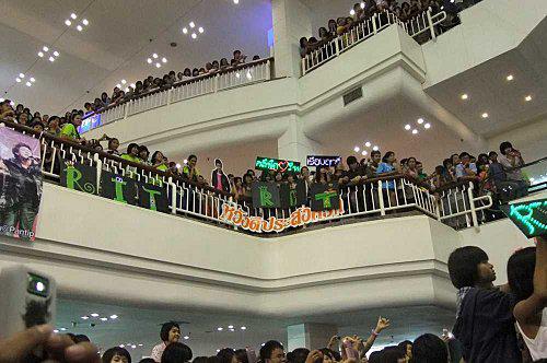 26 septembre: Clôture du concours de Karaoké. DSCF5672