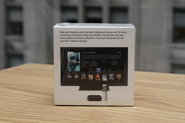 Deballage Apple TV 4 Apple TV 2010 : déballage et prise en main