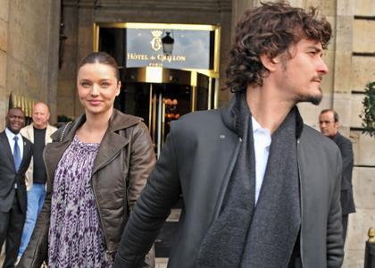 orlando-miranda-bal-pfw11 Miranda Kerr & Orlando Bloom à Paris !