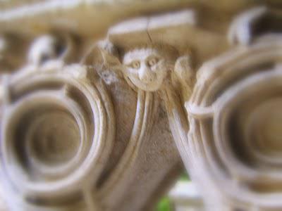 J'ai aimé ....regarder la nuit tomber sur Gordes .... J'ai aimé ....regarder la nuit tomber sur Gordes ....