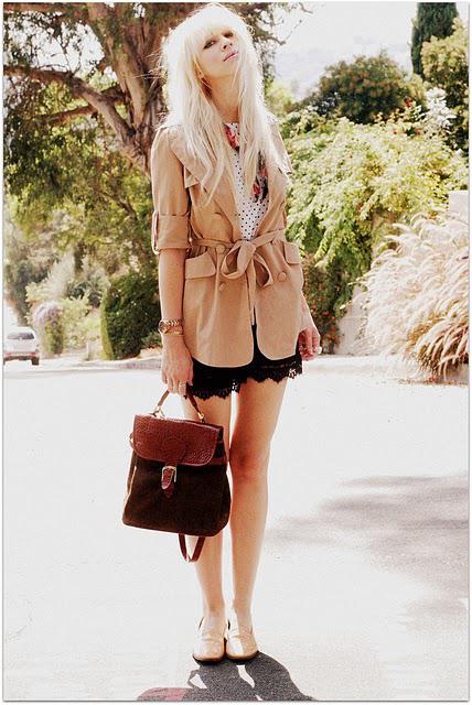 UN JOUR, UN BLOG... UN JOUR, UN BLOG...