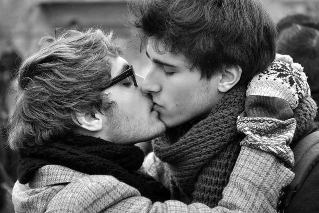Kiss-in contre l'homophobie (074)