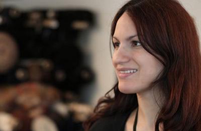 Habillez vous avec les tissus des maisons de haute couture grâce à Eva Zingoni ! Habillez vous avec les tissus des maisons de haute couture grâce à Eva Zingoni !