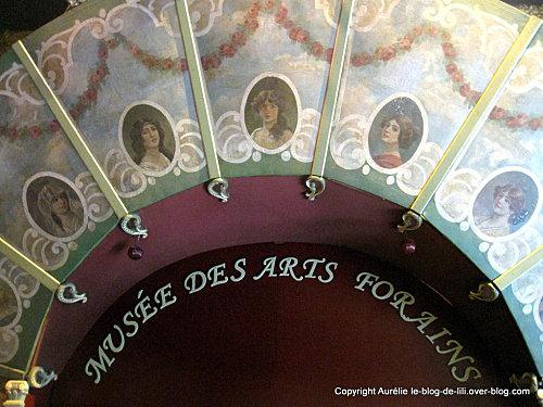 12-musee-arts-forains-copie-1.JPG