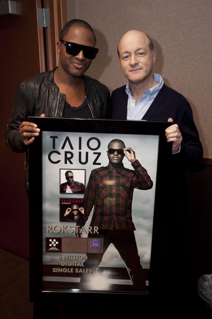 TAIO CRUZ est certifié Platine par la RIAA !