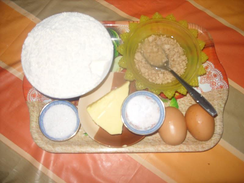 Petits pains roulés aux abricots secs et amandes Petits pains roulés aux abricots secs et amandes