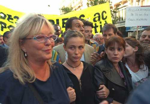 résistance beart_soutient_les_sans-papiers_reference.jpg