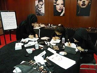 yes! am back !! avec des photos MAC yes! am back !! avec des photos MAC