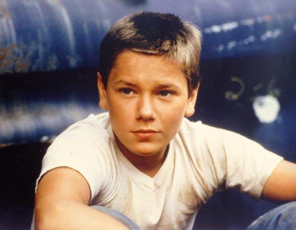 stand by me rob reiner essay A complete summary and analysis of the film stand by me by rob reiner. stand by me rob reiner essay A complete summary and analysis of the film stand by me by rob reiner.