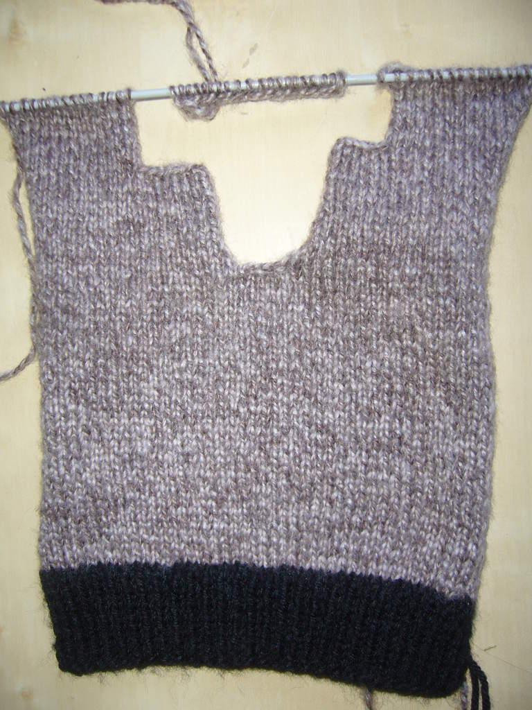 tricoter un pull a capuche