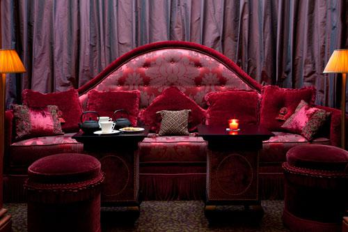 article-athenee-red-bar-sofa article-athenee-red-bar-sofa