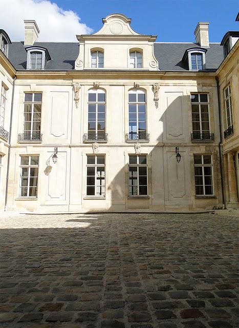 Hôtel Particulier : En plein Coeur du Marais Paris 3e : 3 000 m2