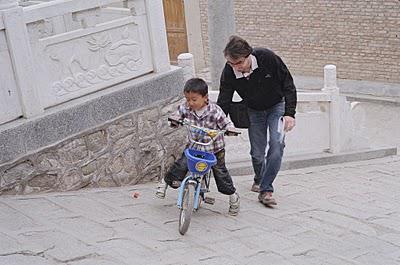 Gansu-Qinghai Flash n°2 - Le guide, c'est celui qui n'a pas d'appareil photo