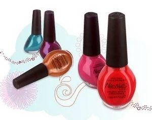 La famille OPI a une petite soeur! elle s'appelle Nicole. nicole_by_opi