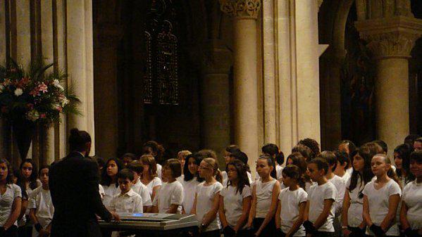 Classe CHAM du collège Michelet de Creil CHAM.jpg