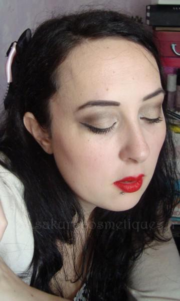 nakedlook03 nakedlook03