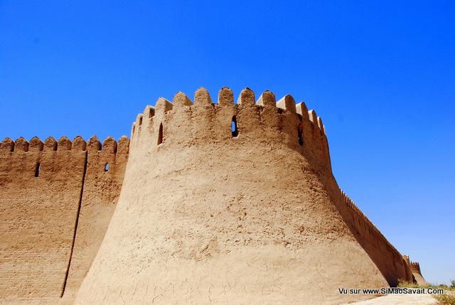 Turkestan__12_.JPG, , , août 2010 Ville sainte de l'Islam : Turkestan, au Kazakhstan et le mausolée de Khoja Ahmed Yasavi