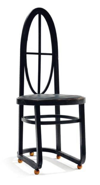 Café Chair Bergsten Design scandinave et curiosités chez Pierre Bergé & associés