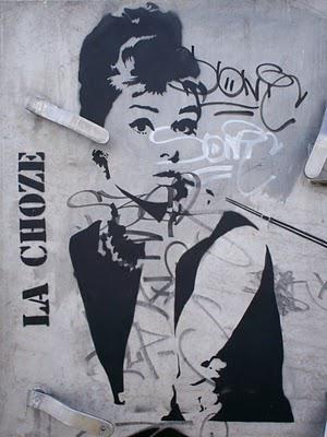 Namur graffiti stencil pochoirs La Choze