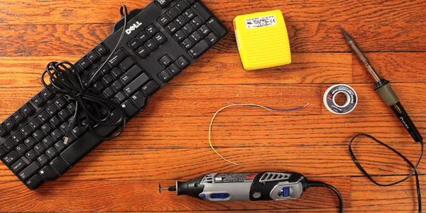 hack_google_reader Contrôler Google Reader avec les pieds