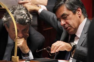 Du rififi au gouvernement : Fillon ne kiffe pas Borloo ! fillon-borloo.1287954698.jpg