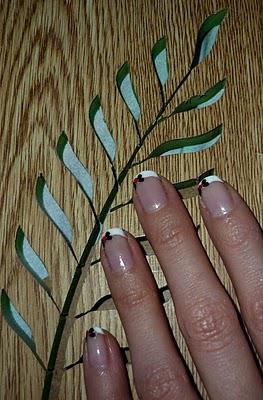 Nail art : French à noeuds