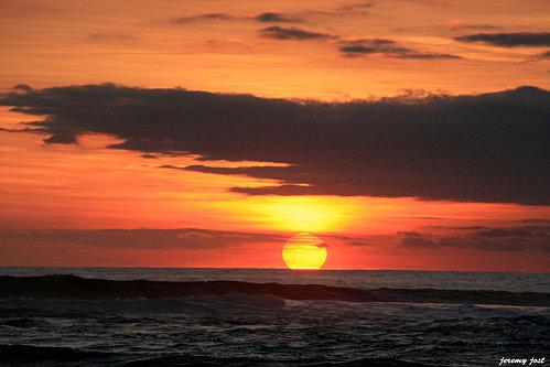 Bell'attitude s'envolle pour l'île de la Réunion. 35035685.jpg