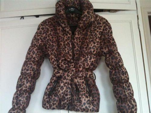 Nouveaux articles dans mon vide dressing ! Nouveaux articles dans mon vide dressing !