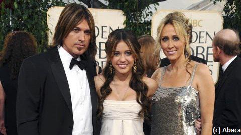 Miley Cyrus ... Ses parents divorcent Miley Cyrus ... Ses parents divorcent