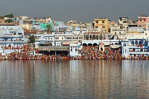 pushkar-ghats-rajasthan