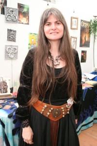 Entretien avec une auteur et éditrice : Nathalie Dau Broc en stock !