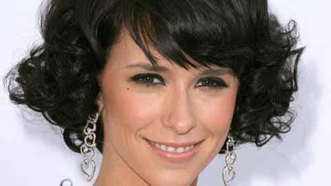 Jennifer Love Hewitt ... elle a plein de projets à la TV Jennifer Love Hewitt ... elle a plein de projets à la TV
