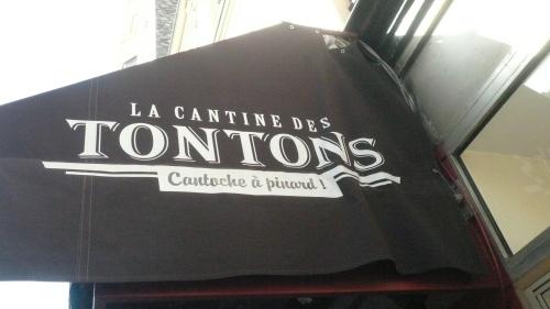 LA CANTINE DES TONTONS